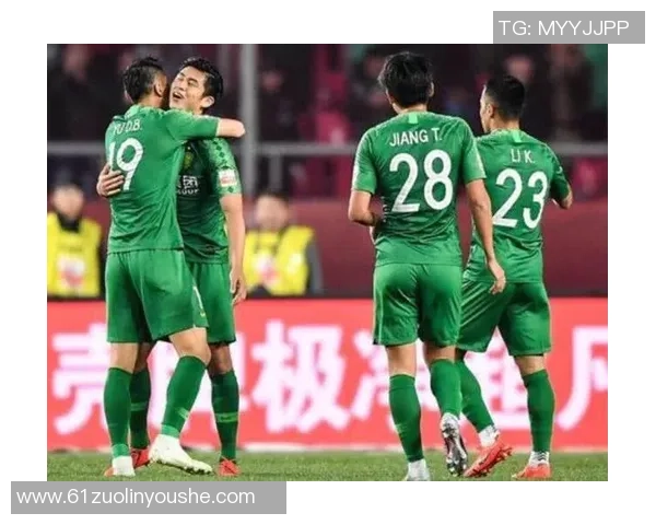 北京足球队强势领跑锦标赛积分榜以93分稳居第一 北京足球队强势领跑锦标赛积分榜以93分稳居第一